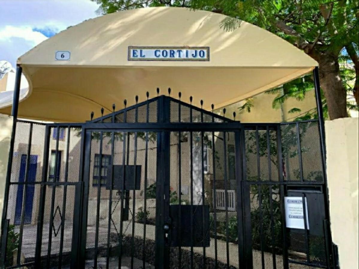 Duplex El Cortijo, Lasamericas 플라야데라스아메리카스 외부 사진