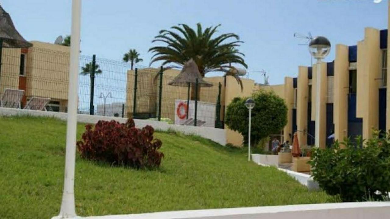 Duplex El Cortijo, Lasamericas 플라야데라스아메리카스 외부 사진